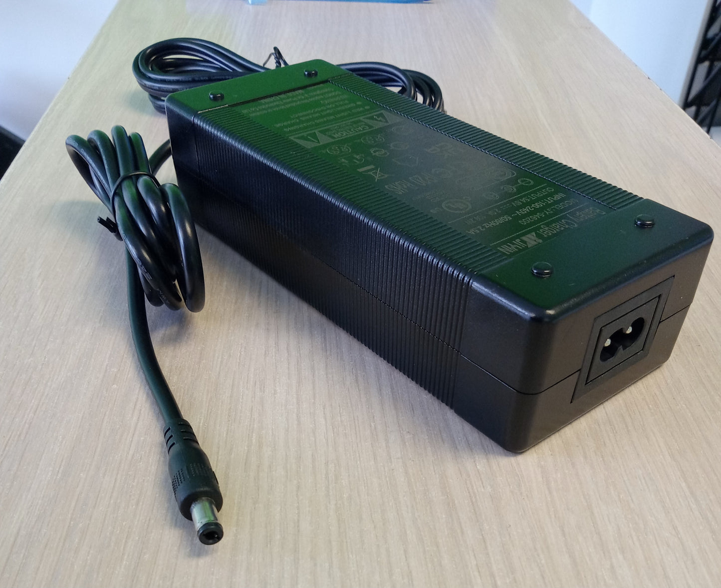Hyper Bike Lithium Battery Charger for HSN 4.0