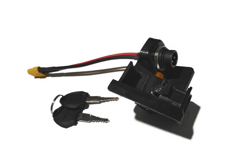 Battery locking mechanism XT90 connector Surface 604